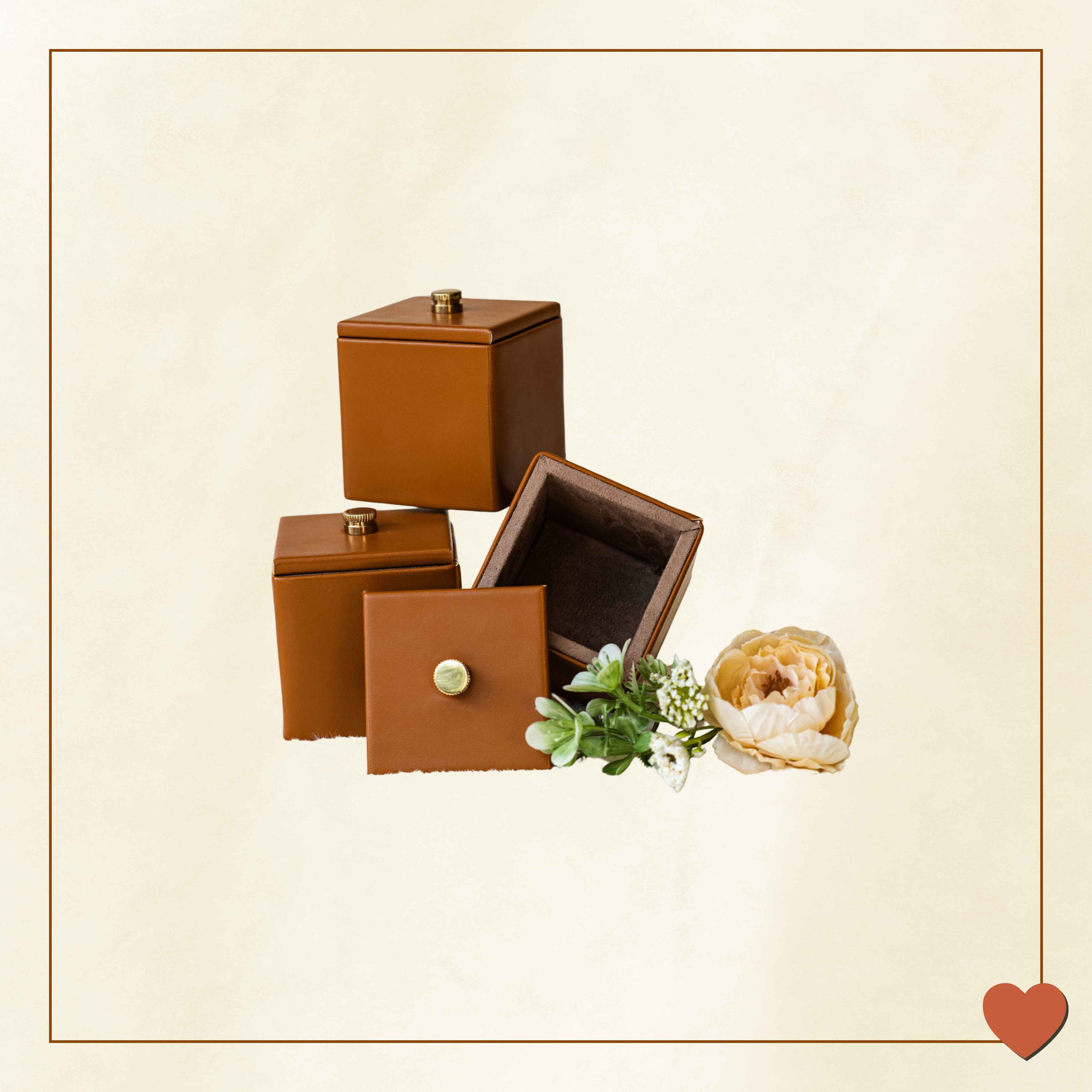 Tiny Time Capsule – Signature